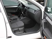 Occasion Skoda Octavia Ambition 140 PK (102 kW) 2014 Wit Stationwagen