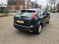 tweedehands Ford Focus 1.6-16V Champion