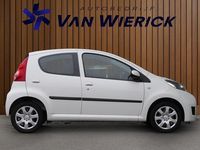 Occasion Peugeot 107 68 PK (50 kW) 2011 Wit Hatchback