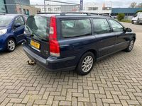 tweedehands Volvo V70 2.4 Comfort Line