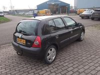 Occasion Renault Clio II Dynamique 75 PK (55 kW) 2004 Zwart Hatchback