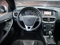 tweedehands Volvo V40 T3 Aut. Polar+ Sport, Panoramadak, HK audio, Keyless, LED