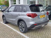 tweedehands Suzuki Vitara 1.5 HYBRID STYLE Open dak | Navi | Alcantara | Key