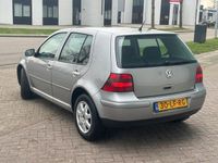 tweedehands VW Golf IV 1.6-16V Airco!! Velgen!! NAP!! 2002!! Grijs!!