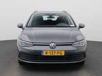 Occasion VW Golf VIII Life 110 PK (80 kW) 2022 Grijs Stationwagen