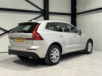 tweedehands Volvo XC60 2.0 T8 Twin Engine AWD Momentum Aut. | panorama | navi | leder |