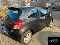 Occasion Toyota Yaris 69 PK (50 kW) 2007 Zwart Hatchback