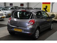 tweedehands Renault Clio 1.2 Special Line Airco, Navi, Stuurbekrachtiging