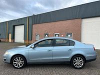 tweedehands VW Passat 2.0 FSI Highline 2005 6bak leder apk