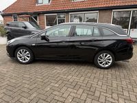 Occasion Opel Astra Innovation 150 PK (110 kW) 2017 Zwart (metallic) Stationwagen