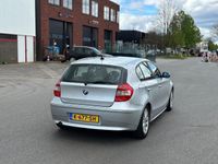 tweedehands BMW 116 1-SERIE i 5-DEURS CLIMA/NAVIGATIE/STOELVERWARMING! VELE OPTIES!