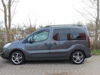 tweedehands Peugeot Partner Tepee 1.2 PureTech Active *Navi *Camera *Cruise