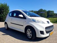 tweedehands Peugeot 107 1.0-12V XS met Diverse Opties !