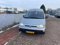 tweedehands Peugeot Expert 2.0 HDI 16V Prem.8-p!AIRCO!ELECKTRISH RAAM!8 ZITPLAATSEN!BENZINE BUS!RIJDT GOED!100KW!136PK!BANDEN GOED!APK:1JAAR