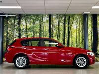 tweedehands BMW 118 1-SERIE i High Executive | Stoelverwarming | Parkeersensoren Achter | Stop/Start systeem | Bluetooth | Navigatie | Isofix |