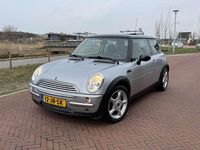 Occasion Mini Cooper 116 PK (85 kW) 2002 Zilver Hatchback