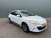 Occasion Renault Mégane GrandTour Expression 90 PK (66 kW) 2010 Wit Stationwagen