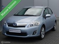 tweedehands Toyota Auris 1.8 Full Hybrid Aut. Dynamic, Weinig km !, Dealer