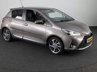 tweedehands Toyota Yaris 1.5 Hybrid Premium