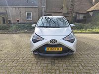 tweedehands Toyota Aygo 1.0 VVT-i x-play