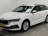 Occasion Skoda Octavia Business Line 2021 Wit Stationwagen