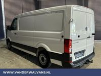 tweedehands VW Crafter 35 2.0 TDI 140pk L3H2 L2H1 Euro6 Airco | Trekhaak | Apple Carplay Android Auto, Bijrijdersbank