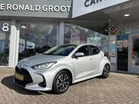 Occasion Toyota Yaris Hybrid Plus 2021 Grijs Hatchback