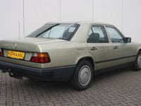 tweedehands Mercedes 200 D