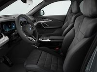 tweedehands BMW X2 ieDrive20 65kWh M Sportpakket | M Sportpakket Pro | Premium Pack | Glazen panoramadak | Stuurwielrand verwarmd | Dakdraagsysteem M hoogglans Shadow Line | Extra getint glas in achterportierruiten en achterruit | Elek. verstelbare stoelen | Drivi