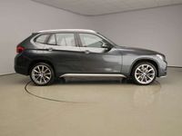 tweedehands BMW X1 sDrive20i Automaat / X-Line / Panoramadak / Leder