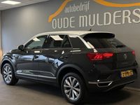 tweedehands VW T-Roc 1.0 TSI Style Parkeersensoren/Stoelverwarming/AppC