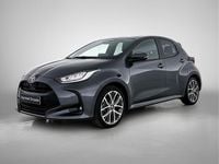 Occasion Toyota Yaris Executive 131 PK (96 kW) 2024 Grijs Hatchback