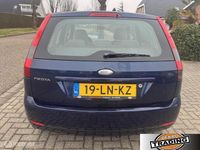 Occasion Ford Fiesta Ghia 80 PK (58 kW) 2003 Blauw Hatchback