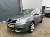 Occasion Fiat Punto Young 95 PK (69 kW) 2005 Grijs (metallic) Hatchback