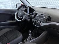 Occasion Kia Picanto Comfort 69 PK (50 kW) 2013 Rood (metallic) Hatchback