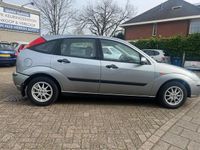 tweedehands Ford Focus 1.6-16V Cool Edition *AUTOMAAT*NW.APK*STUURBEKR.*T