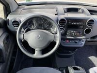 tweedehands Peugeot Partner 120 1.6 BlueHDi AUTOMAAT 100 PK L1 Première, AIRCO, CRUISE CONTROL, SCHUIFDEUR RECHTS, PARKEERSENSOREN, ELEK-RAMEN, RADIO-CD-MP3-AUX, CENT-VERGRENDELING, 2E EIGENAAR