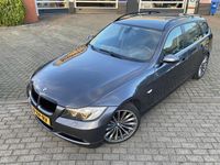 tweedehands BMW 325 325 Touring i High Executive