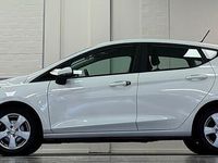Occasion Ford Fiesta Trend 71 PK (52 kW) 2018 Wit Hatchback