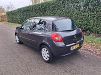 Occasion Renault Clio II 75 PK (55 kW) 2008 Grijs Hatchback
