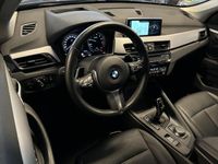 tweedehands BMW X1 20i High Executive 192 Pk / Leer / HeadUp / Navi / BT / Camera / full LED / Elek Achterklep / Afn Trekhaak - NL Auto -