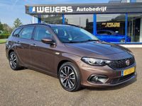 tweedehands Fiat Tipo 1.4 T-JET Business 120pk, Clima, Navi, 17 inch, Or