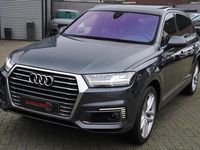 tweedehands Audi Q7 3.0 TDI e-tron Quattro Sport | Panorama | S-line |