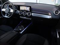 Occasion Mercedes EQB300 AMG line 167 kW (228 PK) 2022 Zwart SUV