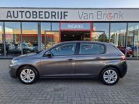 tweedehands Peugeot 308 1.2 PureTech 110PK Active | Trekhaak | Navigatie