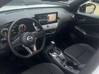 Nieuw Nissan Juke 360º 143 PK (105 kW) 2026 Pearl white & black SUV