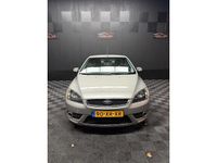 Occasion Ford Focus Cabriolet Titanium 136 PK (100 kW) 2007 Grijs Cabriolet