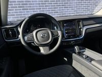 tweedehands Volvo V60 2.0 B4 Core | Adaptive Cruise Control | Keyless | Élégance Styling Pack | Parkeercamera | Google Infotainment | Elektrische Achterklep | DAB | Apple Carplay |
