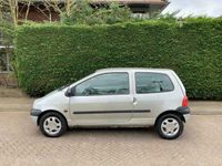 Occasion Renault Twingo Initiale 58 PK (42 kW) 1999 Geel Hatchback
