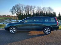 tweedehands Volvo V70 2.4 Comfort Line